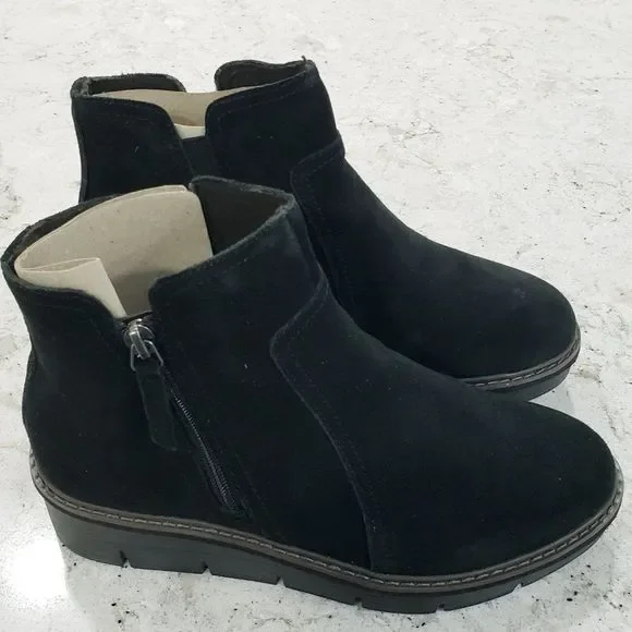 Clarks Collection Women's Size 7 W Airabell Suede Wedge Ankle Bootie Black NEW - Picture 6 of 13